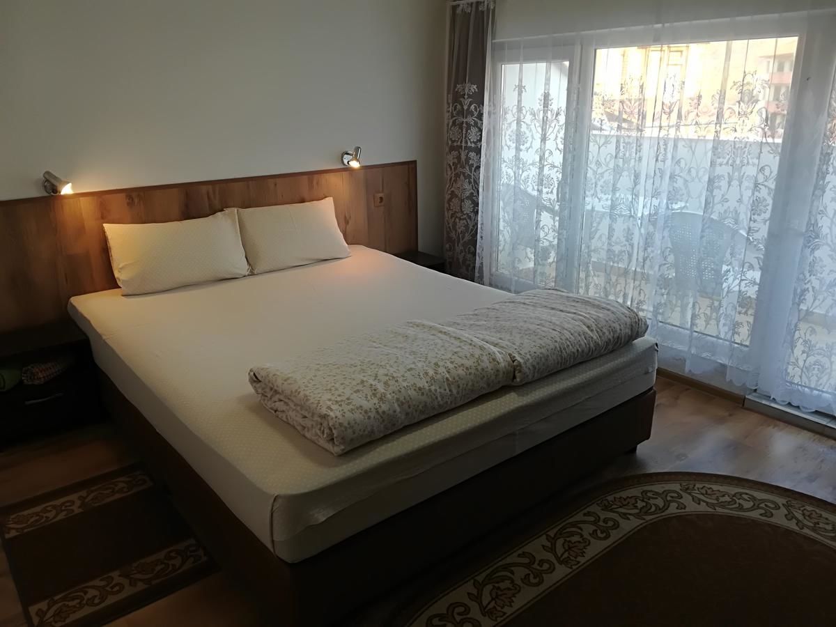 Гостевой дом Family Hotel May Петрич-16