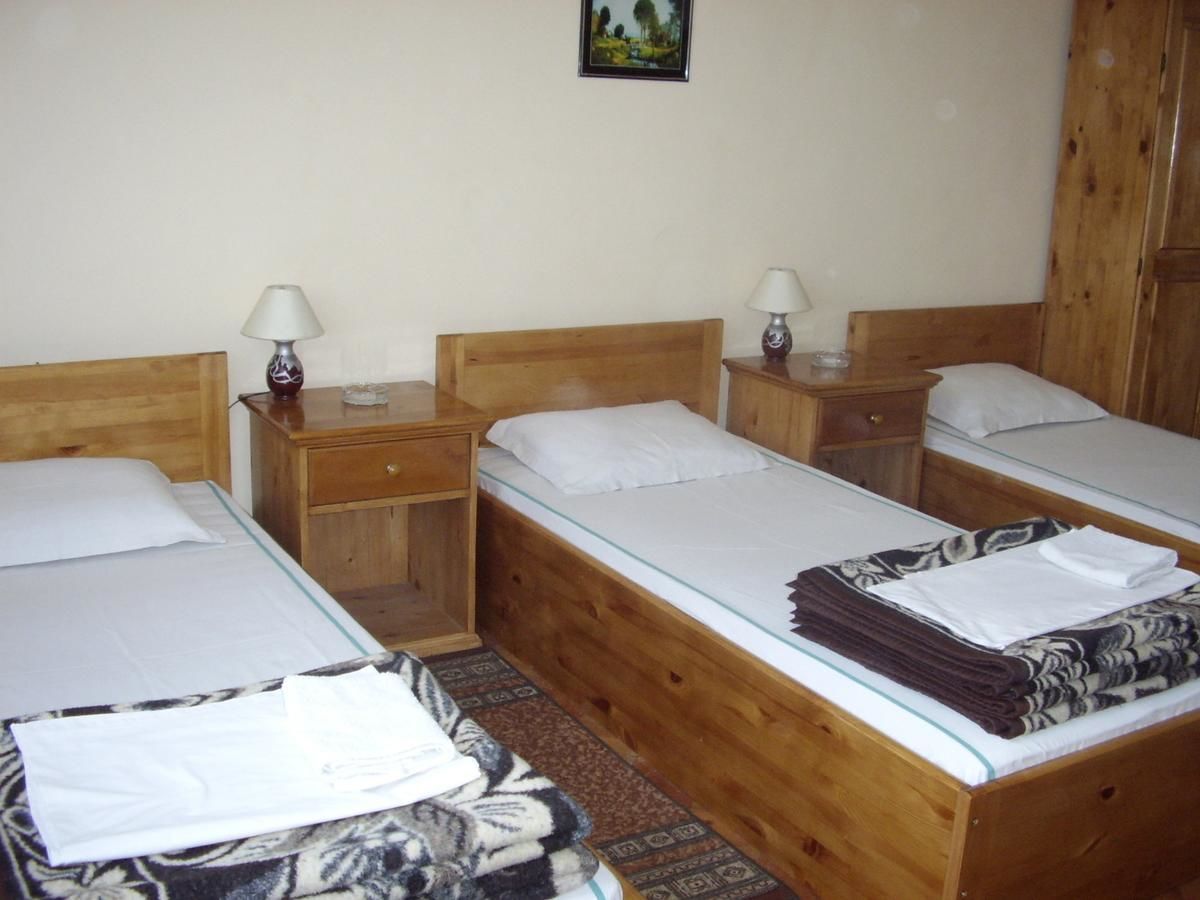 Гостевой дом Family Hotel May Петрич-30